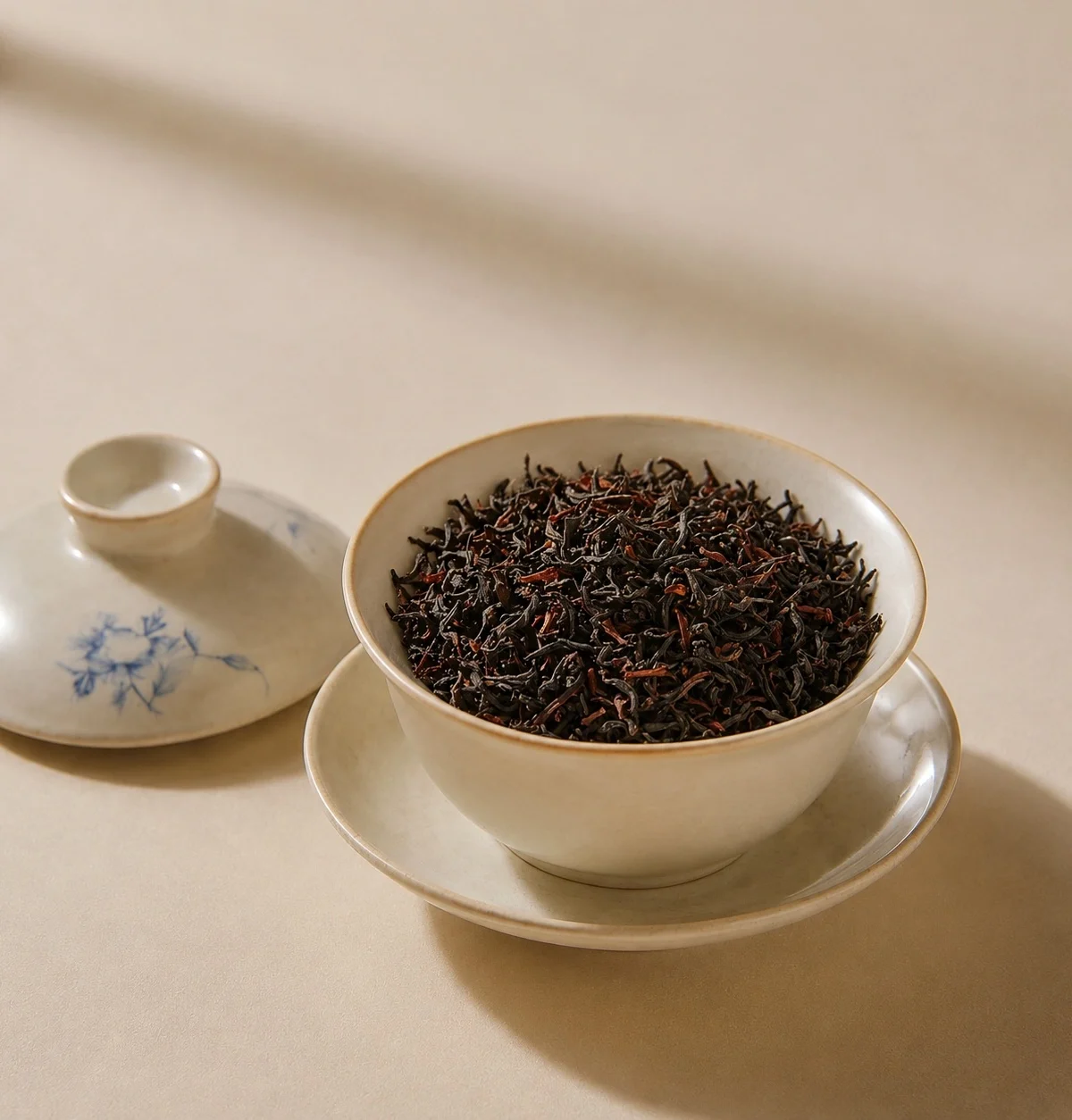Shou Mei (Longevity Eyebrow) White Tea